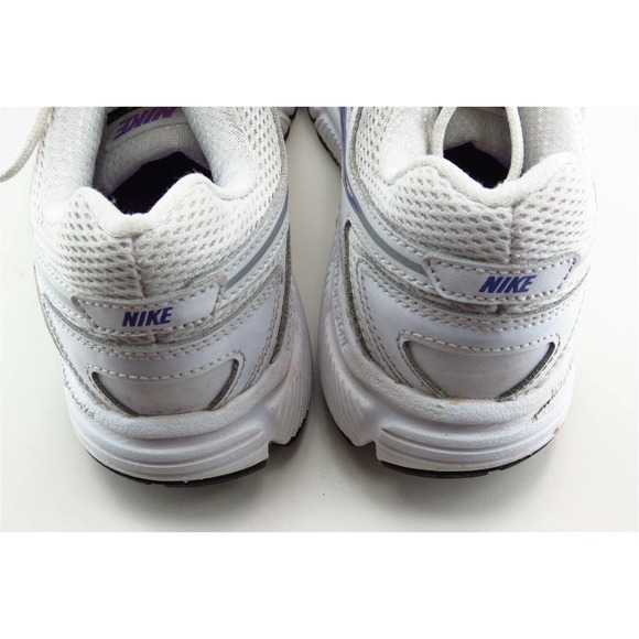 Nike Women Sz 7 M White‎ Lace Up Running Synthetic Shoe - Picture 5 of 8